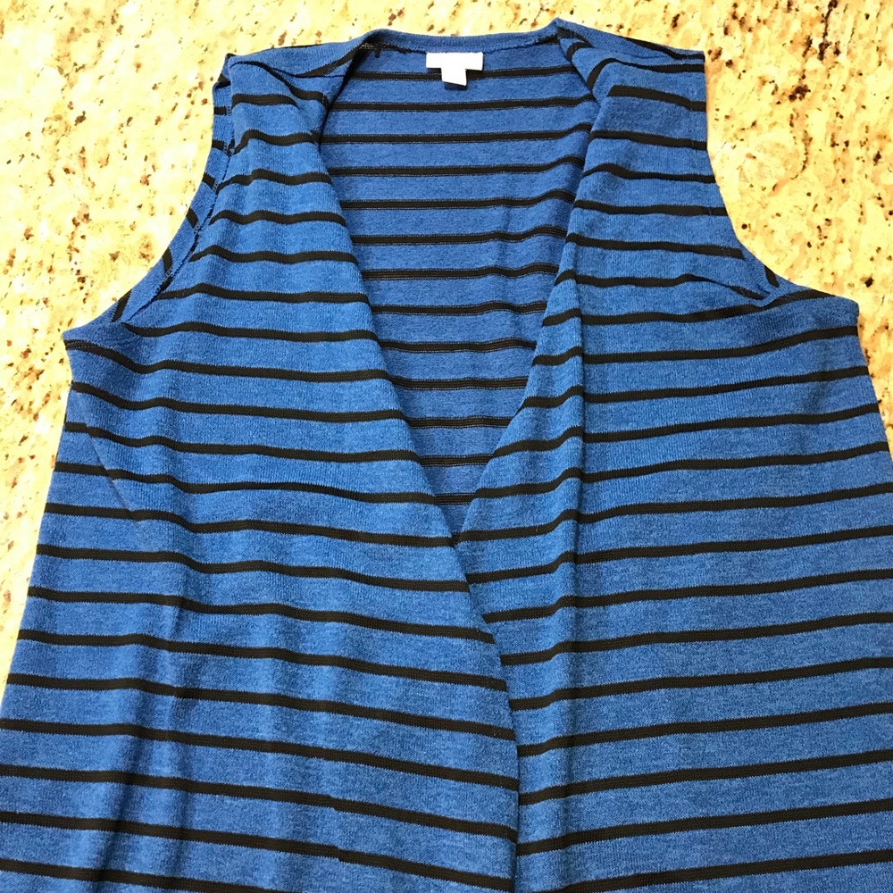LuLaRoe medium Joy. Blue and black